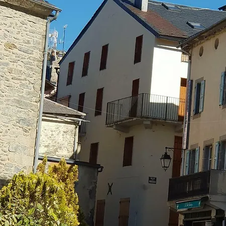 Vi Osséja
